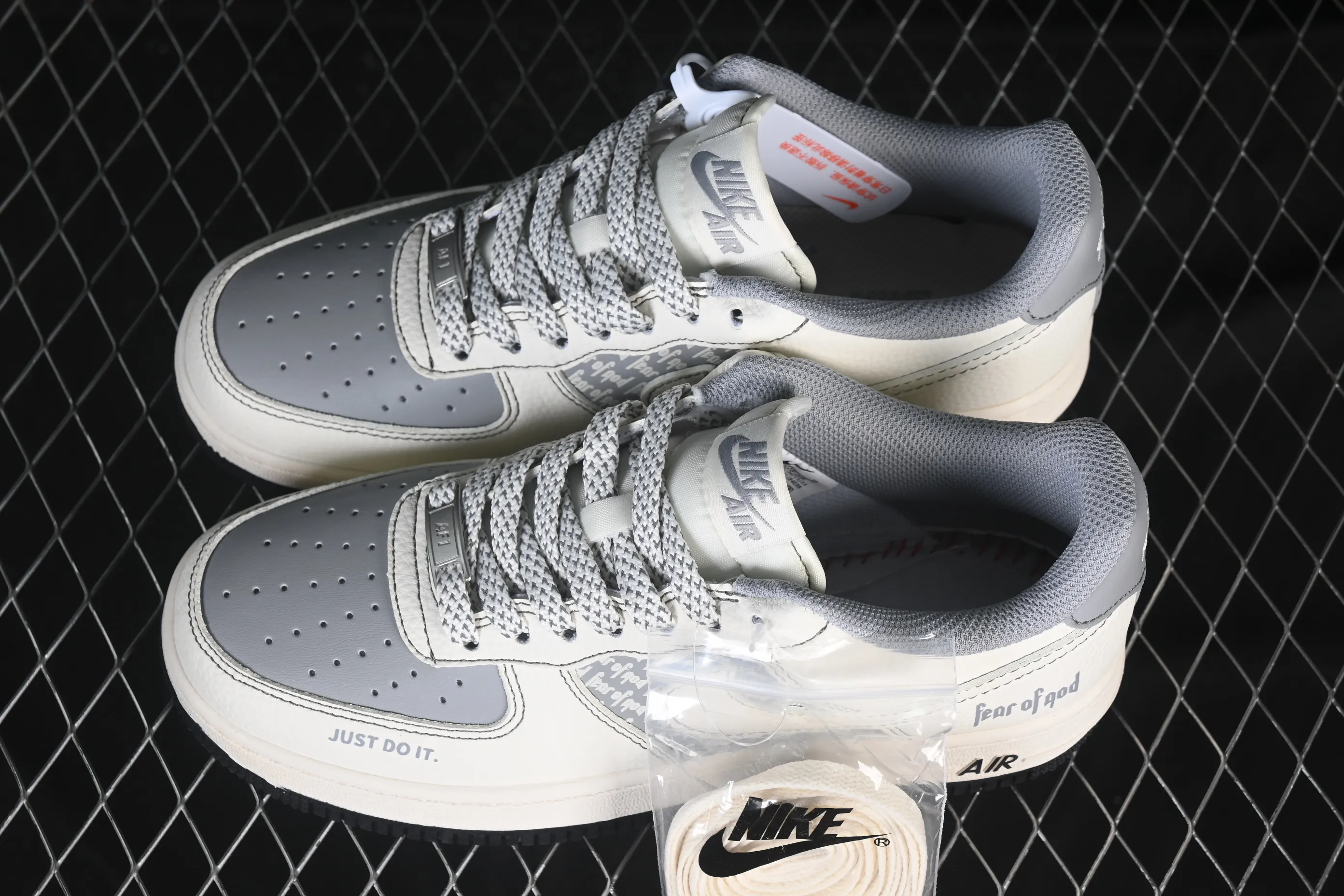 All Categories Nk Air Force 1 Air Force Series Nk Air Force 1 Low Air Force Low NIke Air Force 1'07 Low Joint Beige Black Starry Air Force 1 Low-top Casual Sneakers JP8028-008